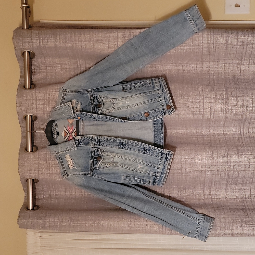 American Eagle Vintage Jean Jacket